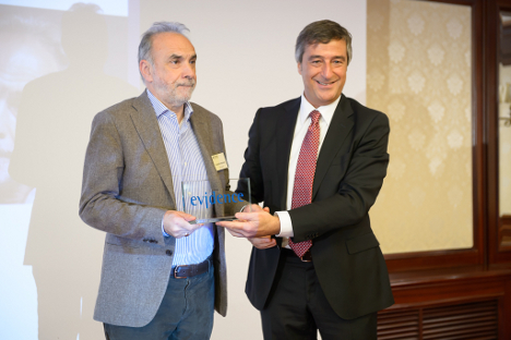 Premio Evidence 2015 al prof. Giuseppe Remuzzi